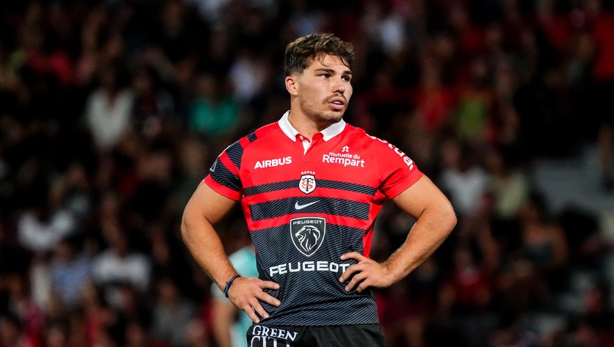 Antoine Dupont réagit aux 80 points marqués contre Leicester