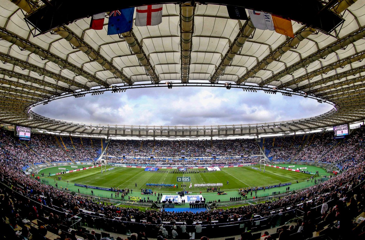 Un avion dérouté en raison d’une alerte à la bombe a survolé le match Italie – France !