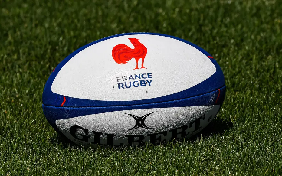 Nouvelle affaire dans le rugby Français : Un kiné suspendu par la Fédération après le signalement d’une joueuse