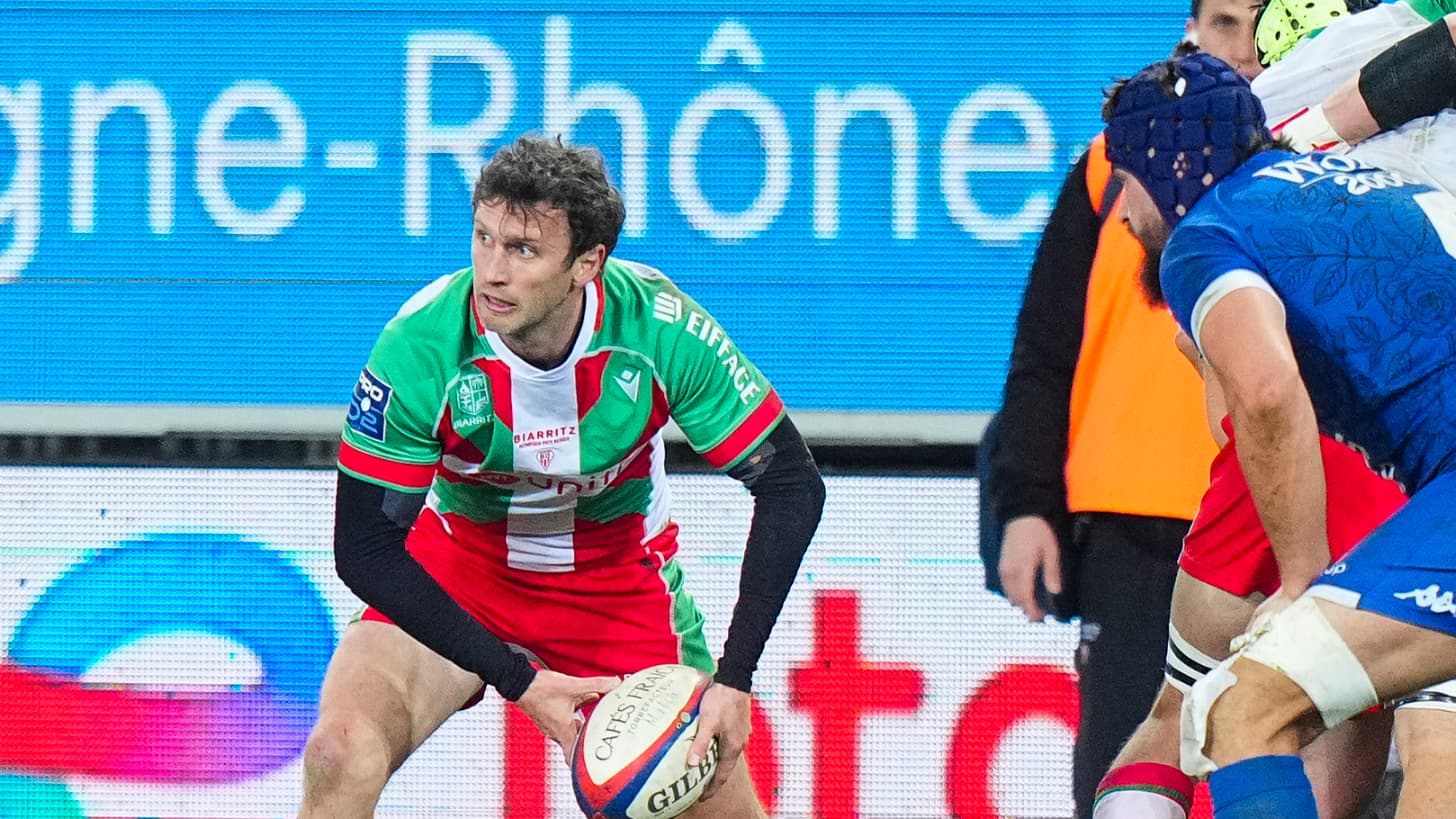 Les dernières nouvelles de Pierre Pagès, horriblement agressé par Masivesi Dakuwaqa