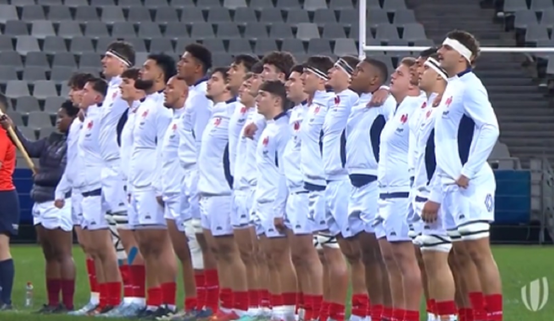 Malgré leur défaite en Angleterre, les Bleuets peuvent encore remporter le Tournoi ! Explications.