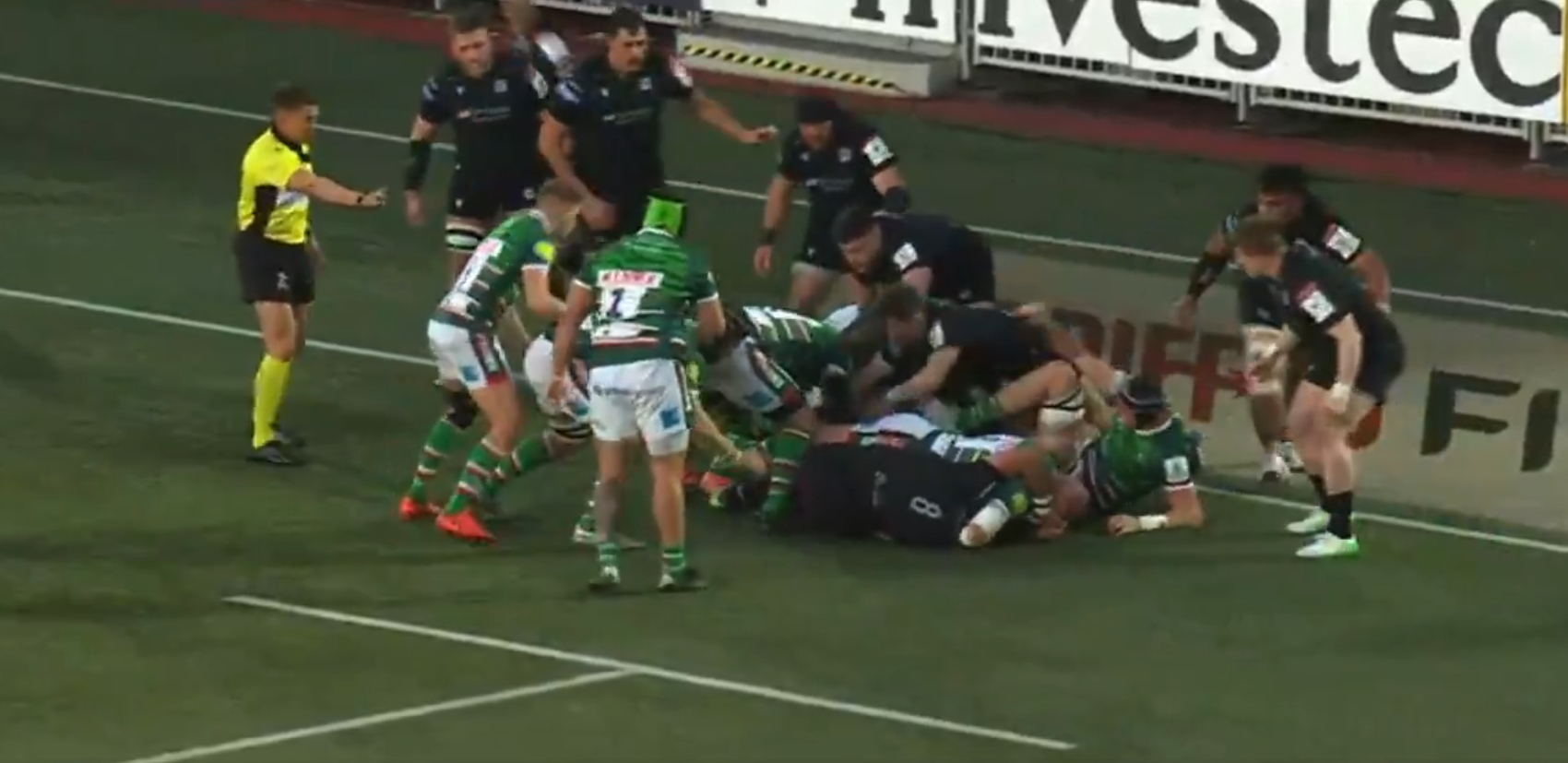 Pour cette fourchette en Champions Cup ce week-end, le futur Briviste Henco Venter risque très gros !