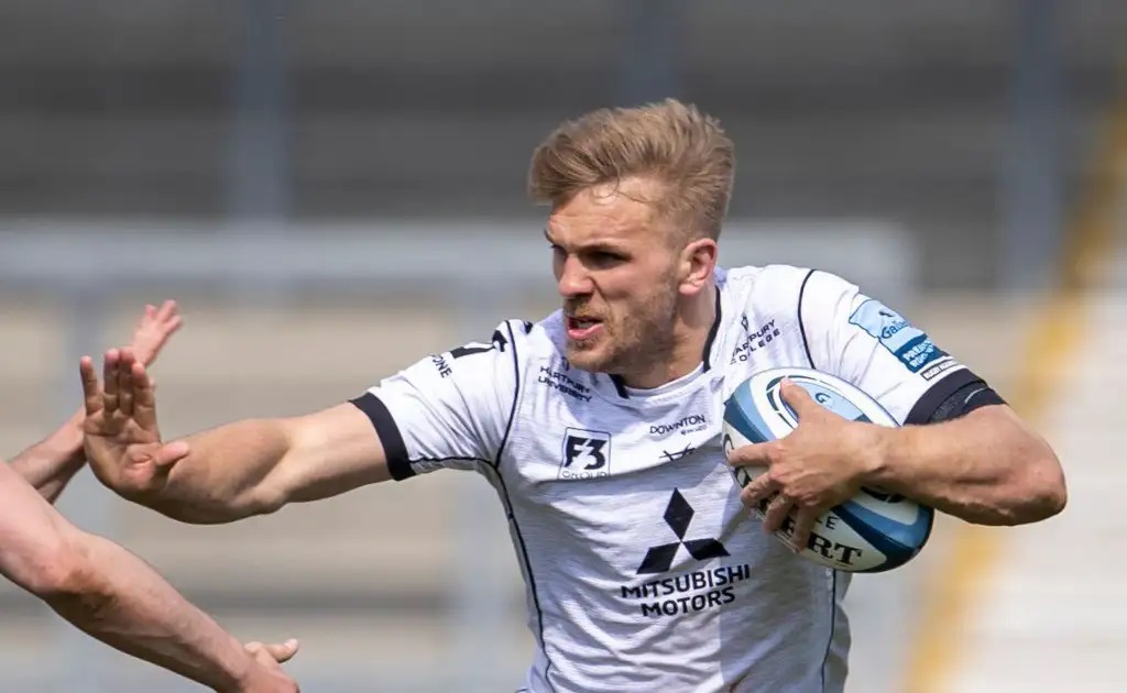 Plusieurs clubs Français veulent recruter le trois-quarts centre Chris Harris !