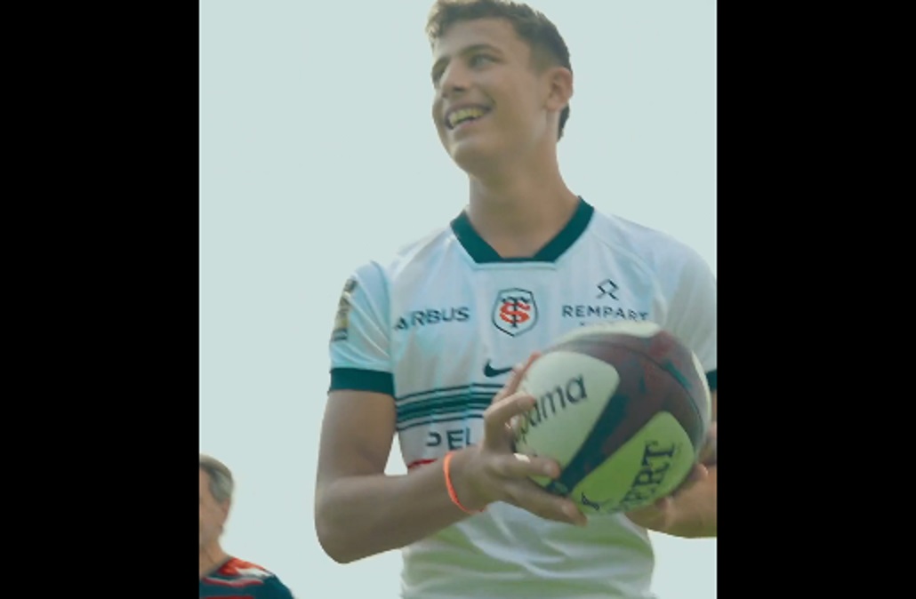 Toulouse dévoile son maillot “extérieur” pour la saison 2025 / 2026